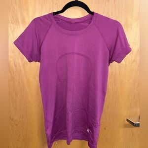 Purple lululemon Swiftly Tech 2.0